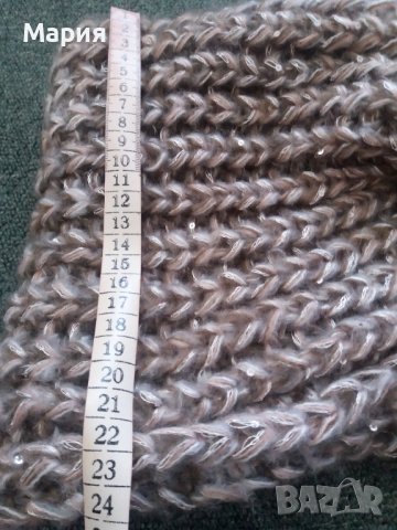 Дебел зимен шал - 5 лв, снимка 4 - Шалове - 37403340