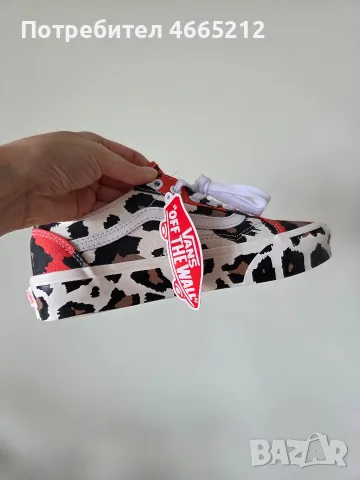 Нови кецове Vans 