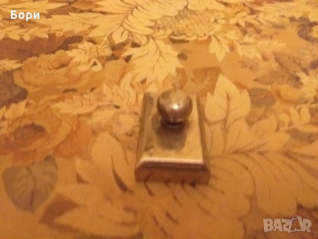Метална тежест за хартия/подложка за печат, снимка 5 - Други ценни предмети - 30095287