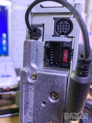 Kenwood KRC-877R, снимка 9 - Радиокасетофони, транзистори - 54156524