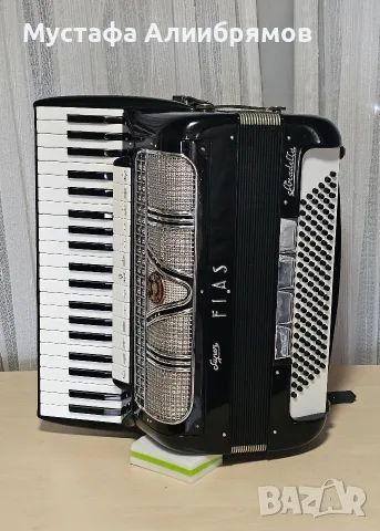 Италианси Super Fiast Stradela, снимка 2 - Акордеони - 55929811
