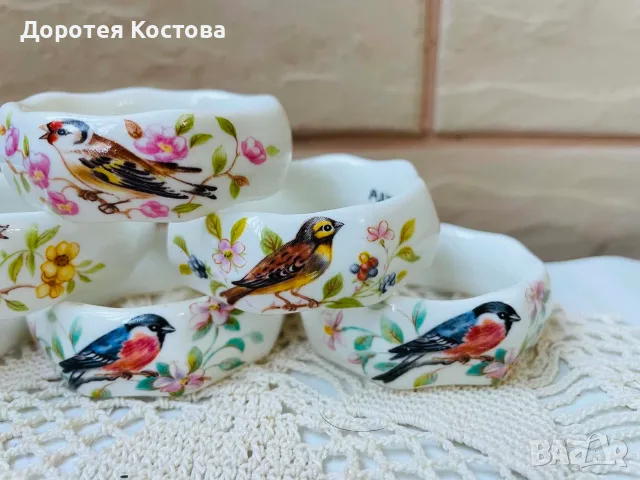 Красиви порцеланови пръстени за салфетки от Англия , снимка 3 - Антикварни и старинни предмети - 55894323