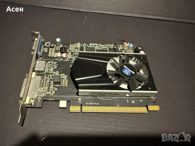 Продавам видео карта 4GB DDR3 128bit HDMI D-Sub DVI-D