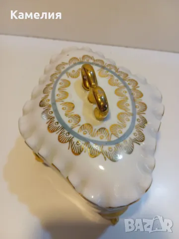 Кутия порцеланова, снимка 6 - Антикварни и старинни предмети - 49176436