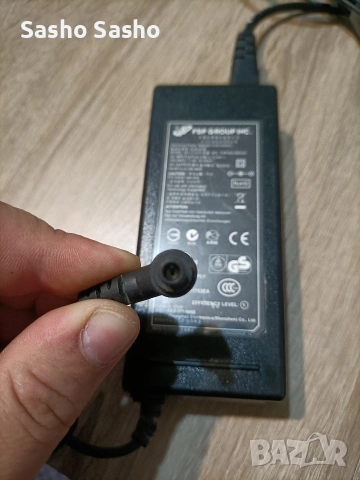 адаптер , снимка 2 - Кабели и адаптери - 54360158