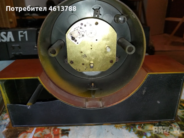 Два руски часовника, снимка 5 - Антикварни и старинни предмети - 52003613