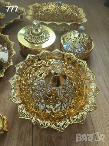 подноси и захарници, снимка 5 - Аксесоари за кухня - 44034818