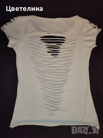 Дамска бяла накъсана тениска размер S цена 15 лв., снимка 2 - Тениски - 42900031