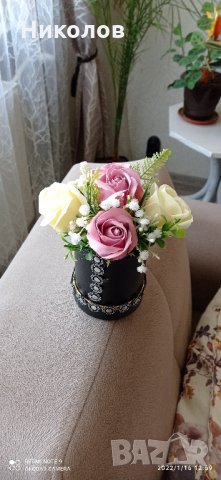 ухаещи луксозни рози за Вашият празник, снимка 13 - Изкуствени цветя - 35453215