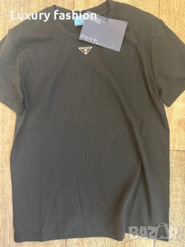 Дамска тениска Prada, снимка 1