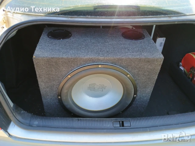 15 инчов сериозен RAVELAND. 4 ома, 800 вата. , снимка 1