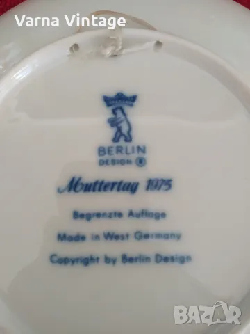 Колекционерска порцеланова чиния Muttertag (Ден на майката) 1975. Berlin Design Германия. марк, снимка 4 - Колекции - 48516316