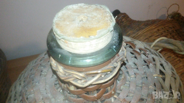 Лот 4 дамаджани, снимка 11 - Буркани, бутилки и капачки - 53367075