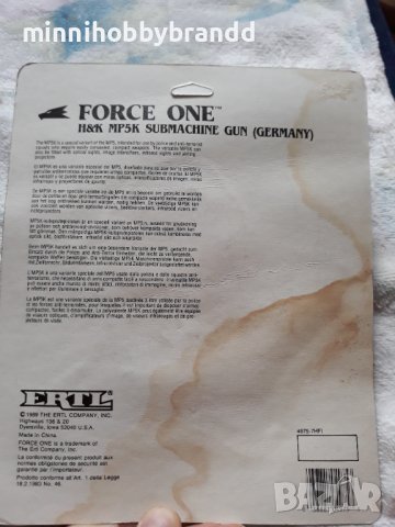 AK 47  M 16 M60 FAMAS ASSAULT MP5K SUBMACHINE GU UZI  Scale 1>< 6, снимка 4 - Колекции - 42066114