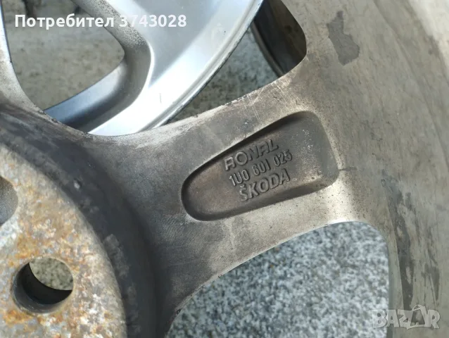 Продавам джанти 15 цола , снимка 2 - Гуми и джанти - 55838480