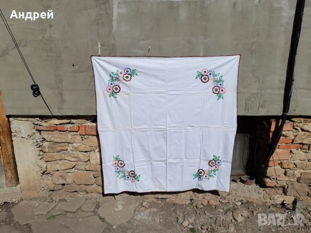 Стара бродирана покривка за маса #5