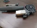 стъкло, моторче за стъкло и дръжка предна лява врата дачия дъстър, снимка 4