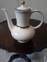 Немски порцеланов чайник с позлата , снимка 2