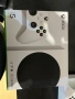 Продавам Xbox series S 512GB Нова, снимка 8