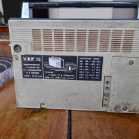 Старо радио,радиоприемник ВЕФ,VEF 12, снимка 3 - Антикварни и старинни предмети - 44673305