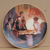 Порцеланова чиния Лимитирана серия , снимка 1 - Чинии - 37255218