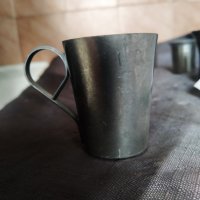 метална чаша, снимка 1 - Антикварни и старинни предмети - 30821307