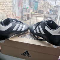 Бутонки  Adidas, снимка 1 - Спортни обувки - 44759962