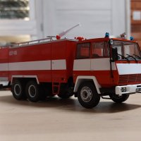 Jelcz 006/2 GCBA 11/45 II пожарна - мащаб 1:43 на DeAgostini моделът е нов в блистер, снимка 6 - Колекции - 44476316