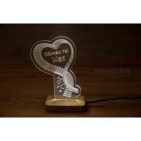 Лед лампа с 3Д сърце и надпис Обичам те! Подарък за 14 февруари, снимка 2 - Настолни лампи - 39536339
