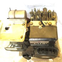 Четиритактов бензинов двигател Briggs &Stratton  3,5ps, снимка 4 - Други машини и части - 44209383