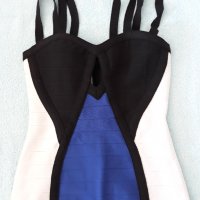 Синьо, бяло и черно - изключително красива и стилна комбинация за стегната материя еластична рокля, снимка 5 - Рокли - 37264650