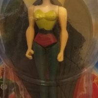 Фигурка на Момичето-ястреб (Hawkgirl) Лигата на справедливостта (Justice League), снимка 1 - Фигурки - 40108114