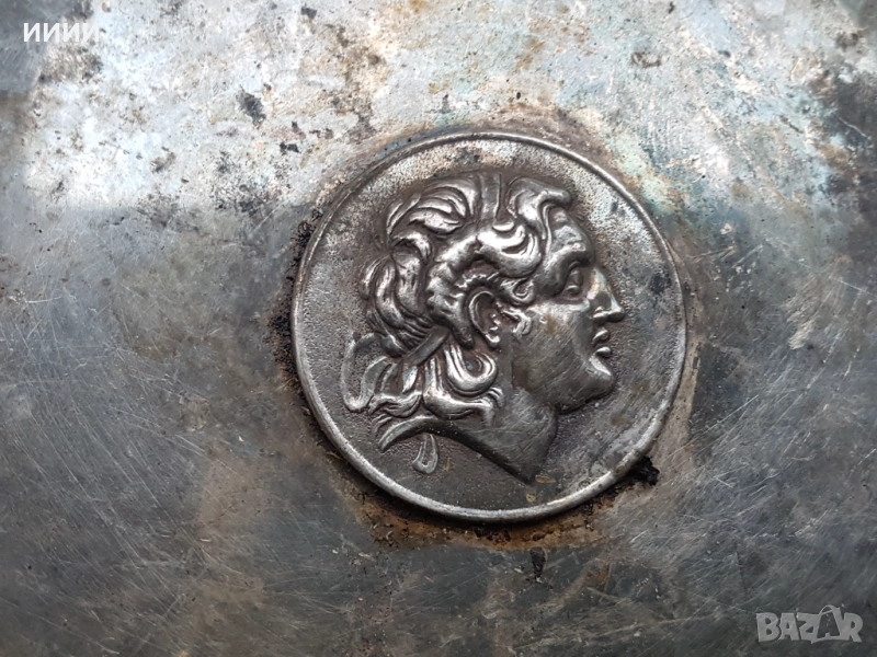 Посребрена чиния Херкулес , снимка 1