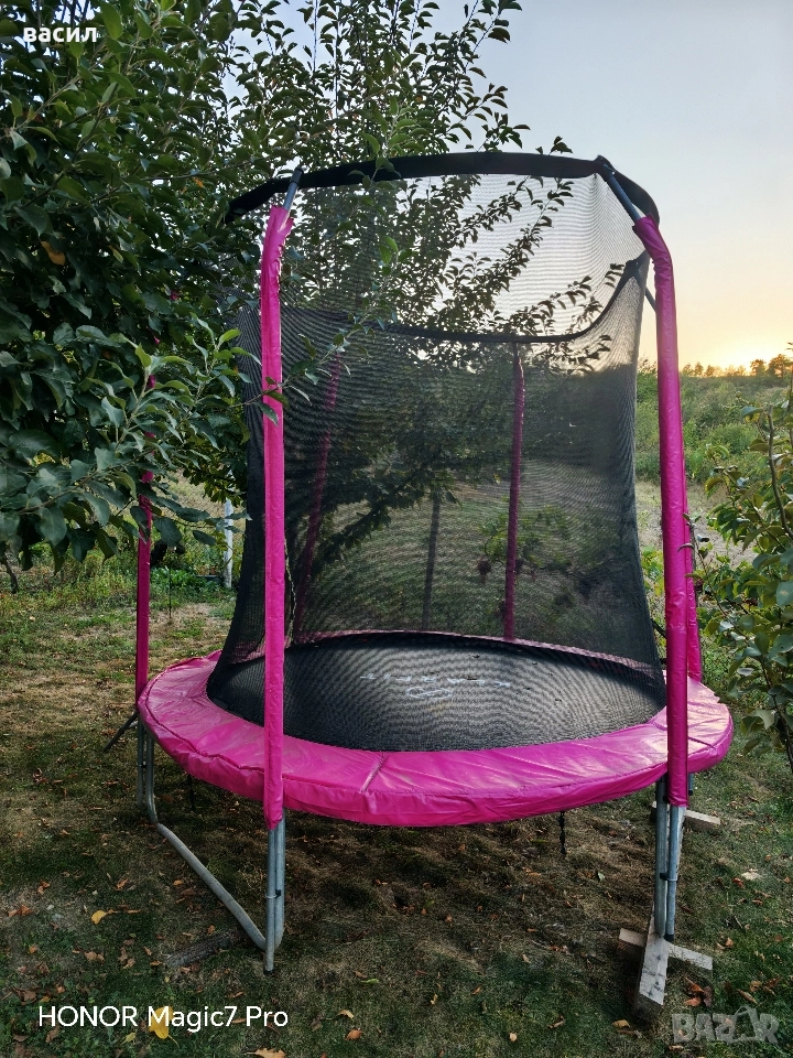 Продавам батут klarfit 2.5m, снимка 1