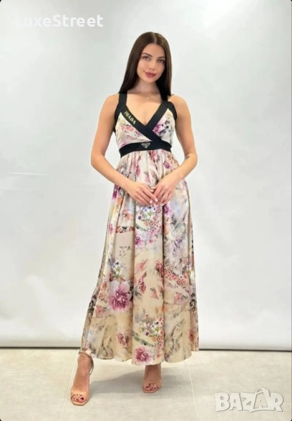Луксозна Рокля 🤍Prada, снимка 1