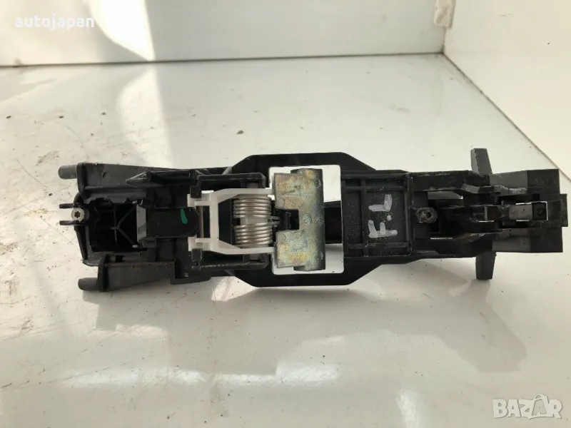 Предна лява външна дръжка Мерцедес цлк в209, снимка 1