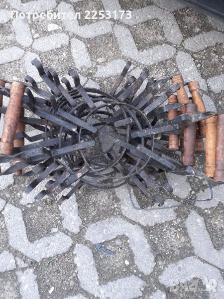 Ковани сачове с дърво дръжка, снимка 1