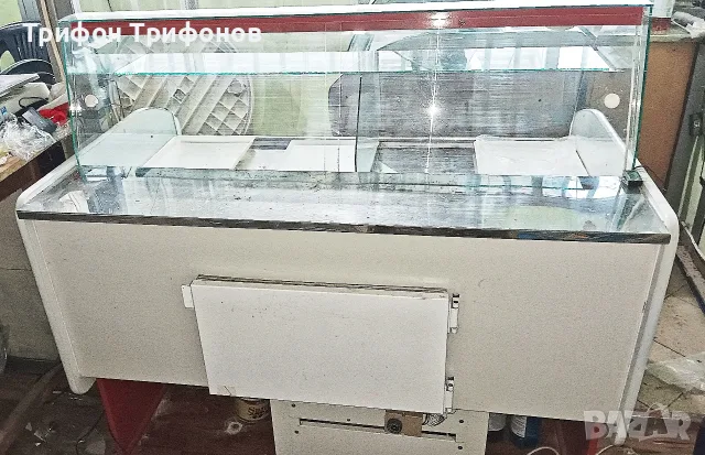 Плюсова Витрина за Хранителни стоки , снимка 2 - Витрини - 56010799