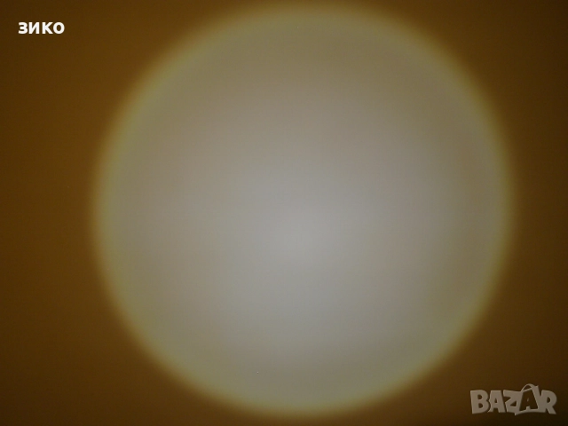 LED фенерче- професионално- зарядни, акумулатори и кутия , снимка 4 - Къмпинг осветление - 52121532