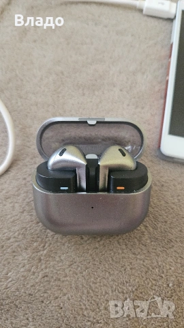 Слушалки Samsung buds 3, снимка 2 - Bluetooth слушалки - 54318868