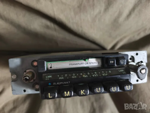 Продавам ретро радио Blaupunkt Frankfurt Radio L 1825676, снимка 8 - Радиокасетофони, транзистори - 55753901