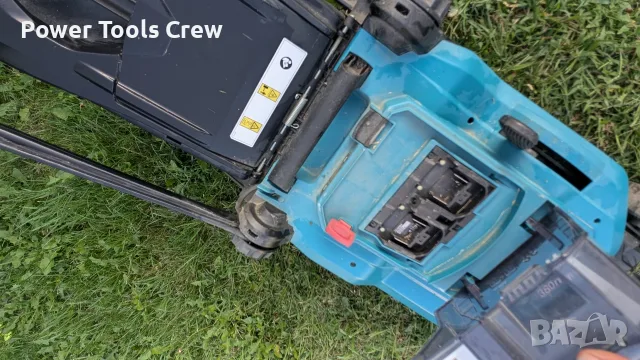 Акумулаторна косачка Makita DLM382, снимка 3 - Градинска техника - 55881130