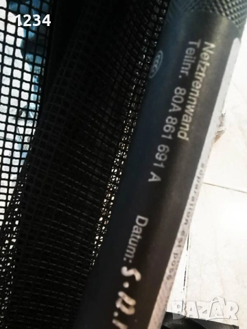 Разделителна мрежа за багажнник за AUDI Q5 след 2017г, снимка 7 - Аксесоари и консумативи - 52075575