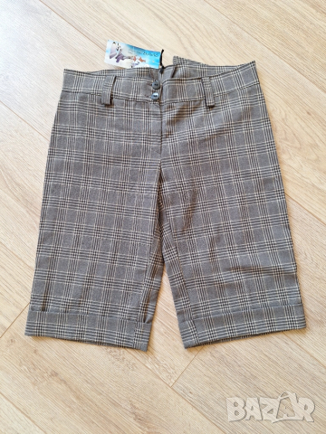  Нов дамски панталон с етикет, снимка 2 - Панталони - 8615606