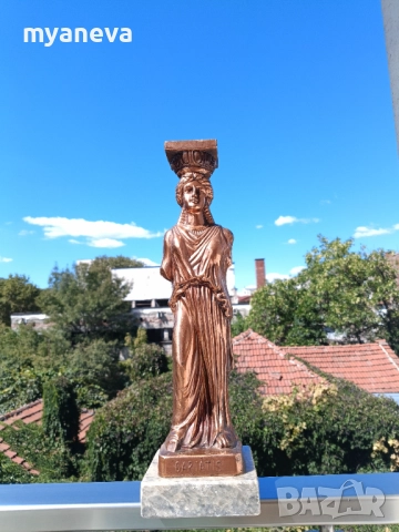 Метална, масивна статуетка на кариатида, архитектурен елемент под формата на женска фигура , снимка 4 - Статуетки - 51762161