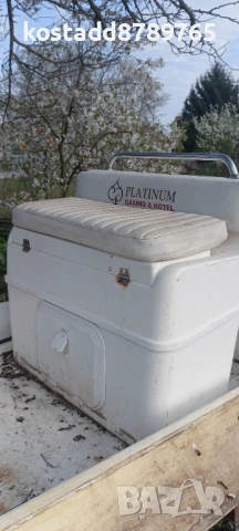 Седалка за лодка