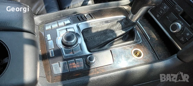 Audi Q7 3.0 TDI. 233 кс. НА ЧАСТИ, снимка 5 - Автомобили и джипове - 50752891