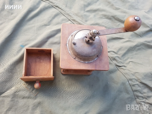 Голяма мелница мелничка , снимка 3 - Антикварни и старинни предмети - 52281310