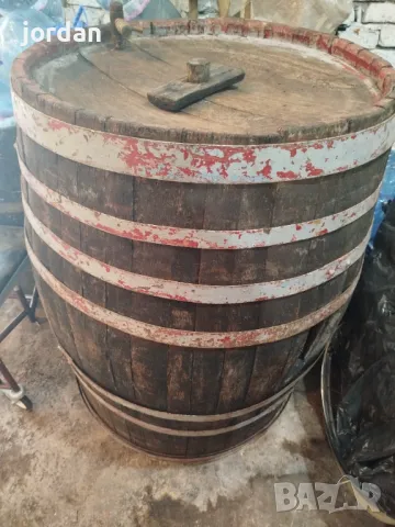 Бъчва за вино с врана 1000 литра