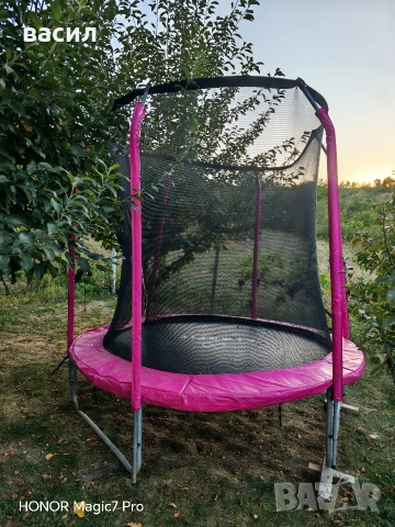 Продавам батут klarfit 2.5m